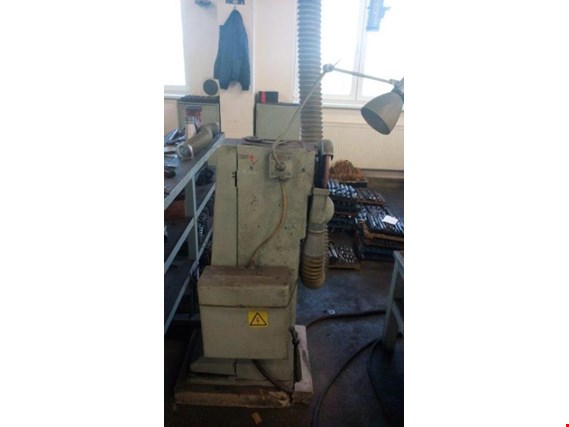 Used SP12 Tool grinder for Sale (Auction Premium) | NetBid Industrial Auctions